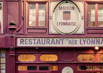 Aux Lyonnais : La Famille Dumant reprend le flambeau d’un bouchon mythique