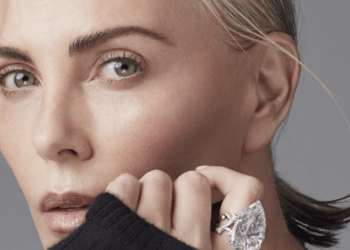 Charlize Theron, première égérie de la haute joaillerie Dior