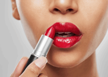 Roksanda x & Other Stories : la beauté en technicolor