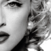 Biopic Madonna : la popstar passe la main à Julia Garner