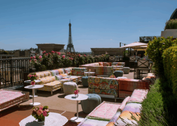 Été doré au sommet : The Macallan distille l’élégance au Peninsula Paris