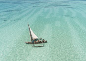 Voyager utile (et bronzé) : le pari de Paje à Zanzibar