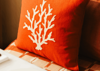 Corail, spot iodé et stylé face à la Tour Eiffel