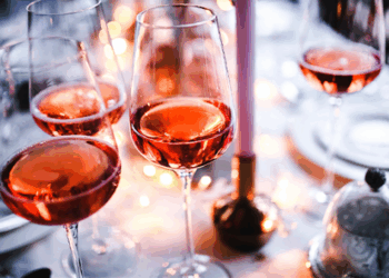 Rosés à petit prix : notre sélection pour trinquer au soleil