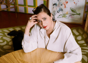 « Archives Sensibles » : India Mahdavi vide ses tiroirs