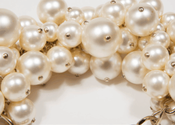 Perles en pagaille cet été ? Style en rafale