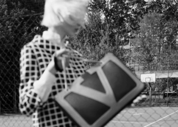 Tenue correcte exigée ? L’apparence comme enjeu dans l’art contemporain