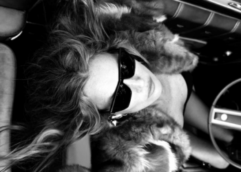 Kate Moss et Chloë Sevigny font monter la température chez Saint Laurent