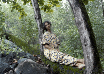 Tabita Rezaire : chamane cosmique en immersion à la Fondation Louis Vuitton