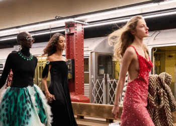 Chanel Métiers d’art : L’élégance ne connaît pas le terminus