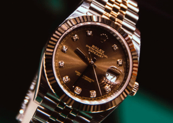 Harrods plonge dans la seconde main : Rolex fait briller les vitrines…