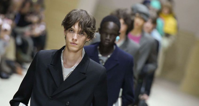 Prada : Quand l’élégance devient un acte de résistance