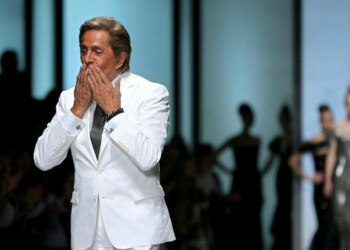 Valentino disparaît : le rouge ne s’éteindra pas