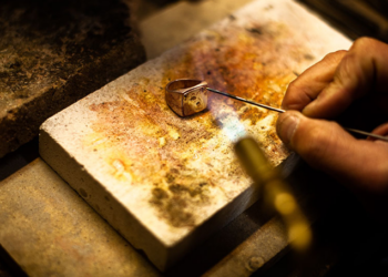 L’État invente un diplôme pour sauver les artisans avant l’extinction