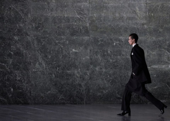 Saint Laurent, Celine, Hed Mayner : le retour des « poids lourds » secoue Paris