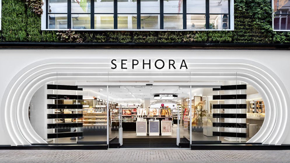 Sephora passe en « mouchoir de poche » sur Carnaby Street