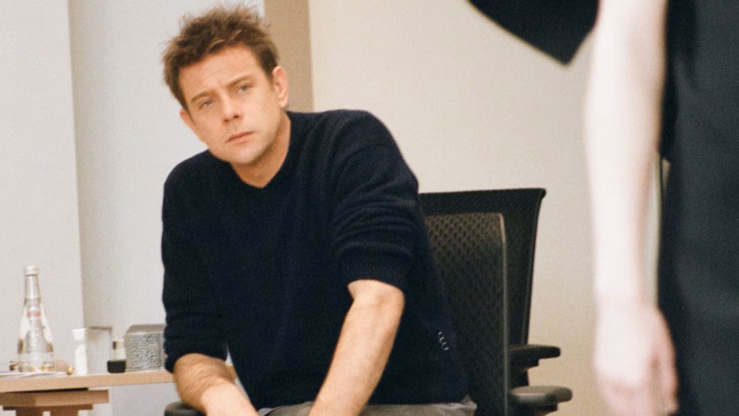 Jonathan Anderson emmène Dior à Dublin, sur les traces du « New Look »