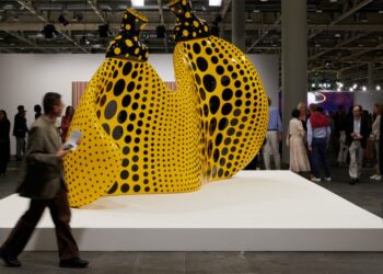 Art Basel Paris : Le luxe fait son vernissage